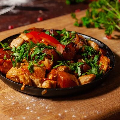 Свинина по-домашнему в Кристалл палас по цене 390