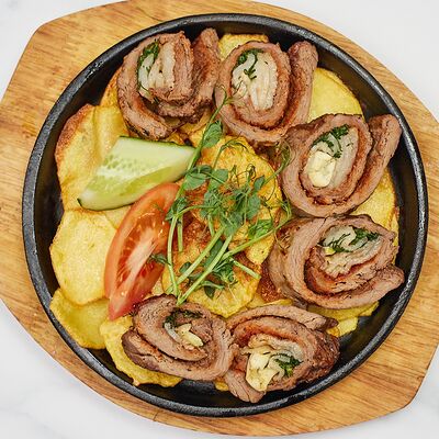 Рулет Урама с говядиной в Чайхана Азия Базар по цене 539