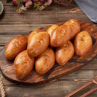 Фуршетные пирожки с картофелем и грибами в Ватруш пекарня-кондитерская по цене 890 ₽