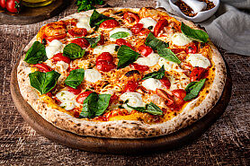 Пицца Маргарита в SushiKent по цене 990 ₽