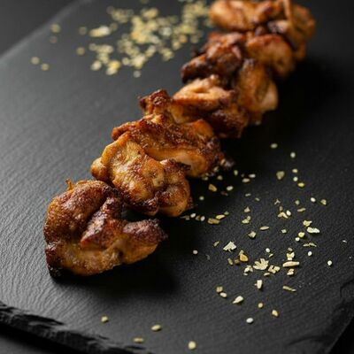 Шашлык из филе бедра курицы в Шашлычок по цене 440 ₽