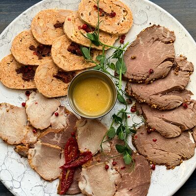 Мясное ассорти в Парус по цене 1890 ₽