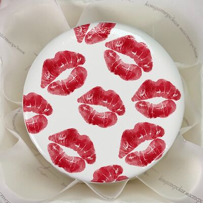 Бенто-торт Kiss you в Tort4u по цене 1590 ₽