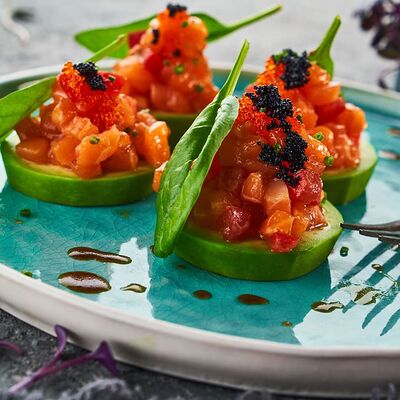 Тартар из лосося и авокадо в Eshak по цене 850