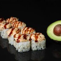 Ролл со снежным крабом и креветкой в Sushi Box
