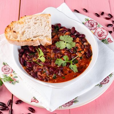 Фасоль с томатами и грецким орехом в Катюша Katyusha по цене 690