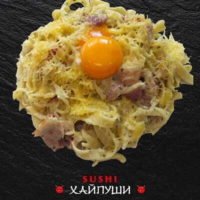 Паста Карбонарио азиато в Sushi Хайпуши по цене 400 ₽