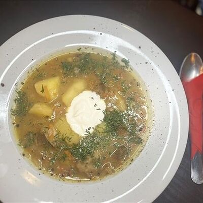 Грибница из белых грибов Waldssuppe в Генрих и Генриетта по цене 320 ₽