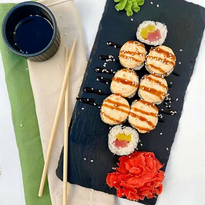 Запеченный с тунцом в Панда Бистро по цене 475 ₽