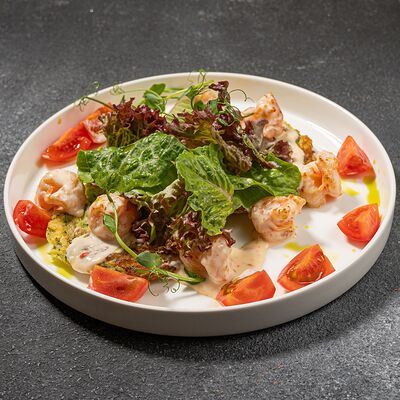 Вафли из цукини с креветками в La grande по цене 660 ₽