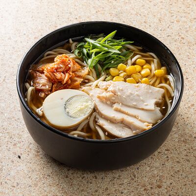 Ким чи рамен с курицей в Wok & Box по цене 599 ₽