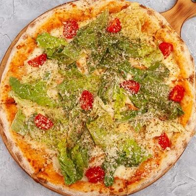 Пицца Цезарь в Наше место по цене 880 ₽