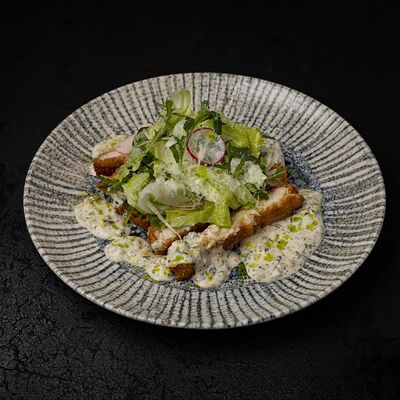 Куриный шницель с соусом Тартар в Прага по цене 900 ₽