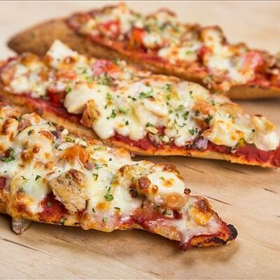 Брускетта с курицей в Pizzaroni по цене 349 ₽