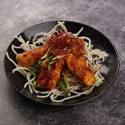Салат с тунцом в Tuk Tuk Asian Food по цене 662 ₽