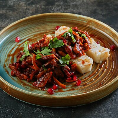 Жареный говяжий язык с вешенками и эларджи в ЛарисуВаннуХочу по цене 690