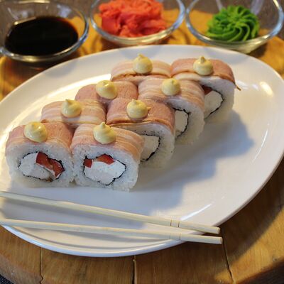 Роллы Сааб в Ямато по цене 740 ₽