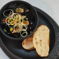 Мидии в соусе 