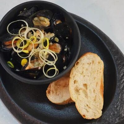 Мидии в соусе