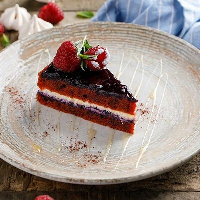 Свекольно-черничный пирог в Маймун по цене 350