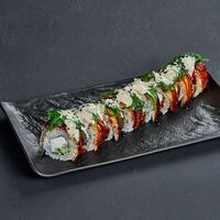 Ролл с угрем и чукой в Ketch Up