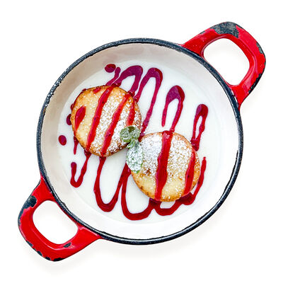 Сырники из домашнего творога в Место Про Тесто по цене 360 ₽