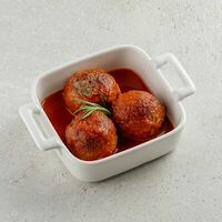 Тефтели в томатном соусе в Gusto