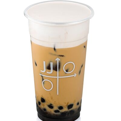 Черный молочный чай Royal с карамельной тапиокойв Jinju Bubble Tea по цене 700 ₽