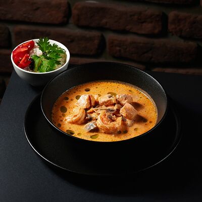 Том ям с морепродуктами в Encore Ervier по цене 900 ₽