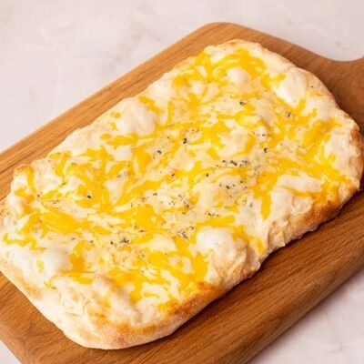 Пицца Четыре сыра в PIZZALINI по цене 950 ₽