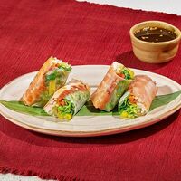 Спринг-ролл с креветкой в Тануки