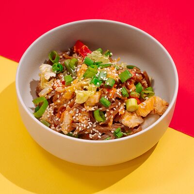 Лапша гречневая с овощами в Ok Noodle по цене 319 ₽