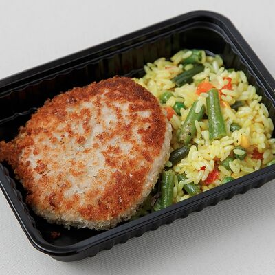 Биточек рыбный с сыром, рис с овощами в Gost Food по цене 300 ₽