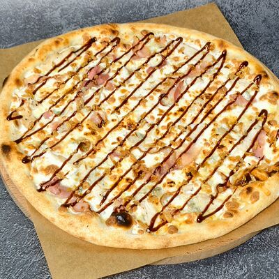 Чикен, Блю чиз BBQв Roku PIZZA & SUSHI по цене 980 ₽