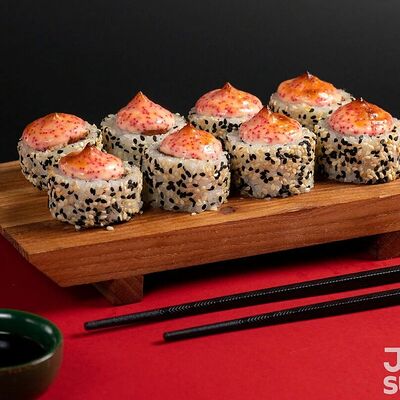 Ролл Ya запеченный с копченым угрем под сырным соусом в Рыбин Гуд Sushi Premium по цене 770 ₽