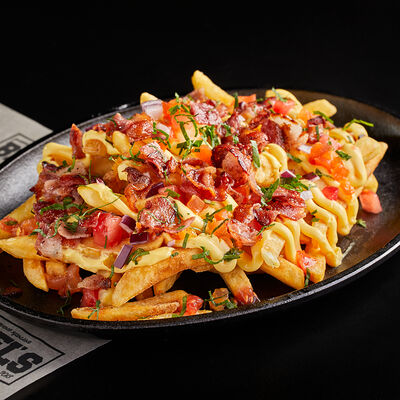 Сырный картофель фри с беконом в BFL’S (Buffalo’s) по цене 669 ₽