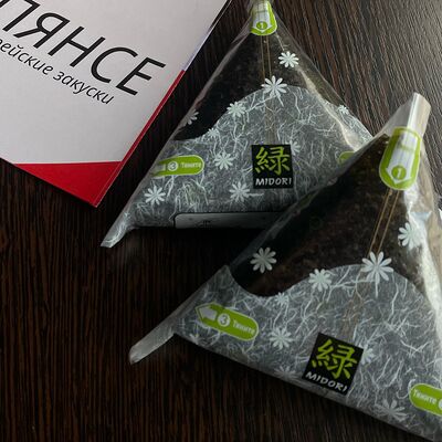 Онигири с курицей в Пянсе по цене 199 ₽