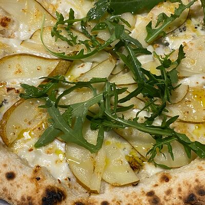 Груша-горгонзола в Storia Pizza по цене 990 ₽