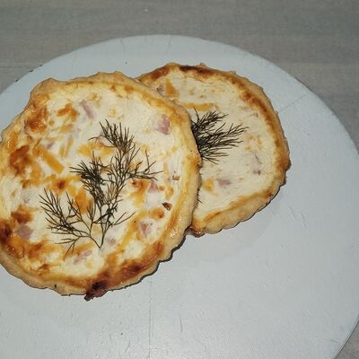 Киш с ветчиной из индейки в Пекарня Саида по цене 180 ₽