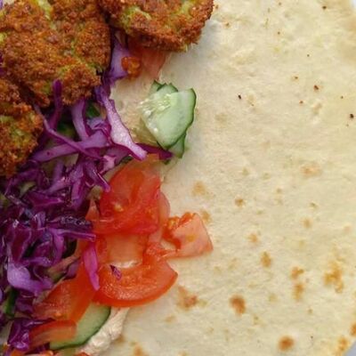 Лафа с фалафелем в Фришман по цене 310 ₽