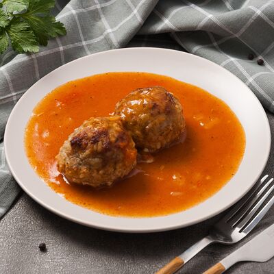 Тефтели в томатном соусе в Соляночка по цене 130 ₽