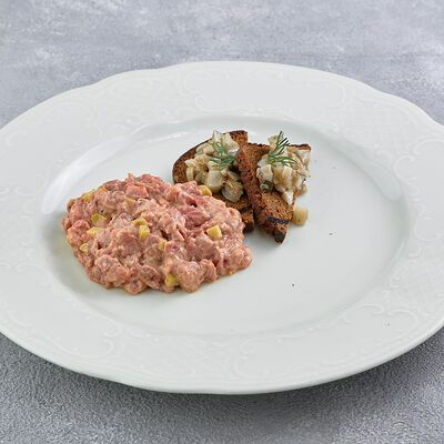 Тартар из говядины в Царь по цене 790 ₽