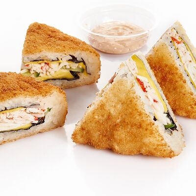 Сэндвич с крабовой пастой в Аригато по цене 499 ₽