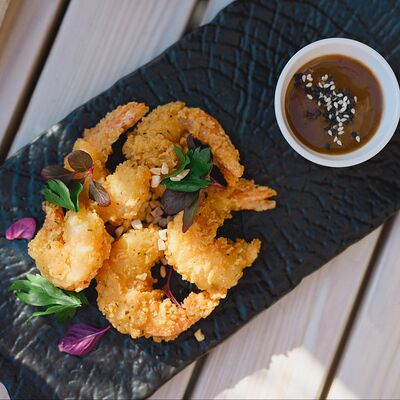 Креветки темпура в азиатском соусе в Сахара не надо по цене 715 ₽