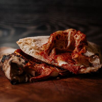 Кальцоне Пеперони в Gioffre по цене 600 ₽