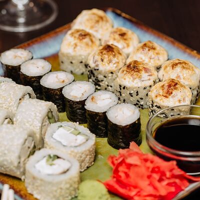 Чикен сет в Grenka на Труда по цене 940 ₽