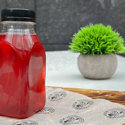 Морс брусничный собственного приготовления в Йохан-Пивохан по цене 100 ₽