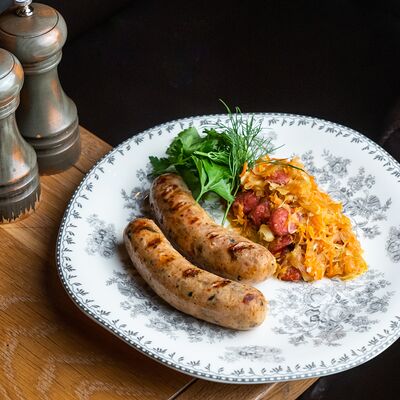 Ольденбургская колбаса с капустой шукрут в Залечь на дно в Гамбург по цене 768 ₽