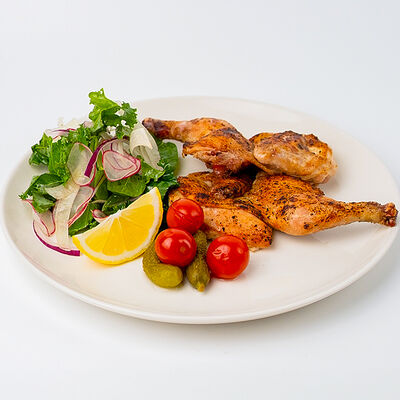 Цыпленок с хрустящим салатом из фенхеля и кейла в KM20 по цене 1380 ₽