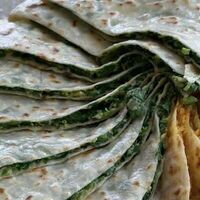 Кутаб с сыром в Сим-Сим